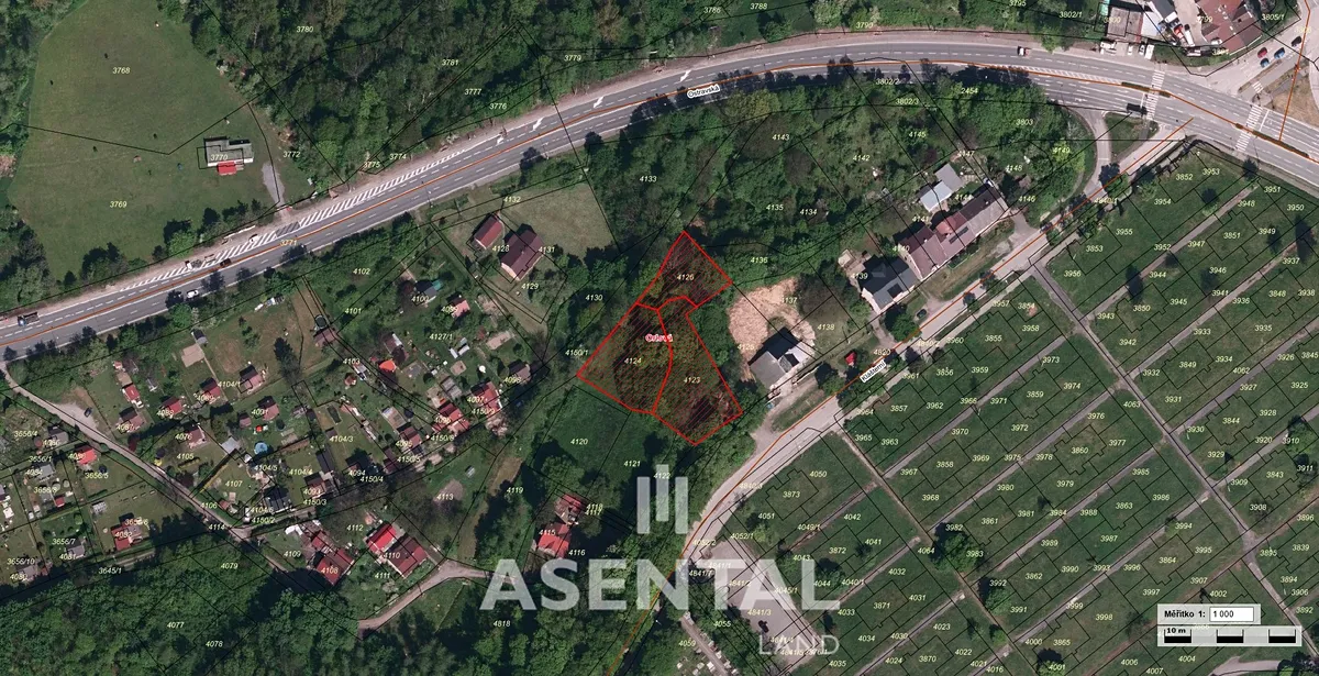 Prodej pozemku 2442 m²